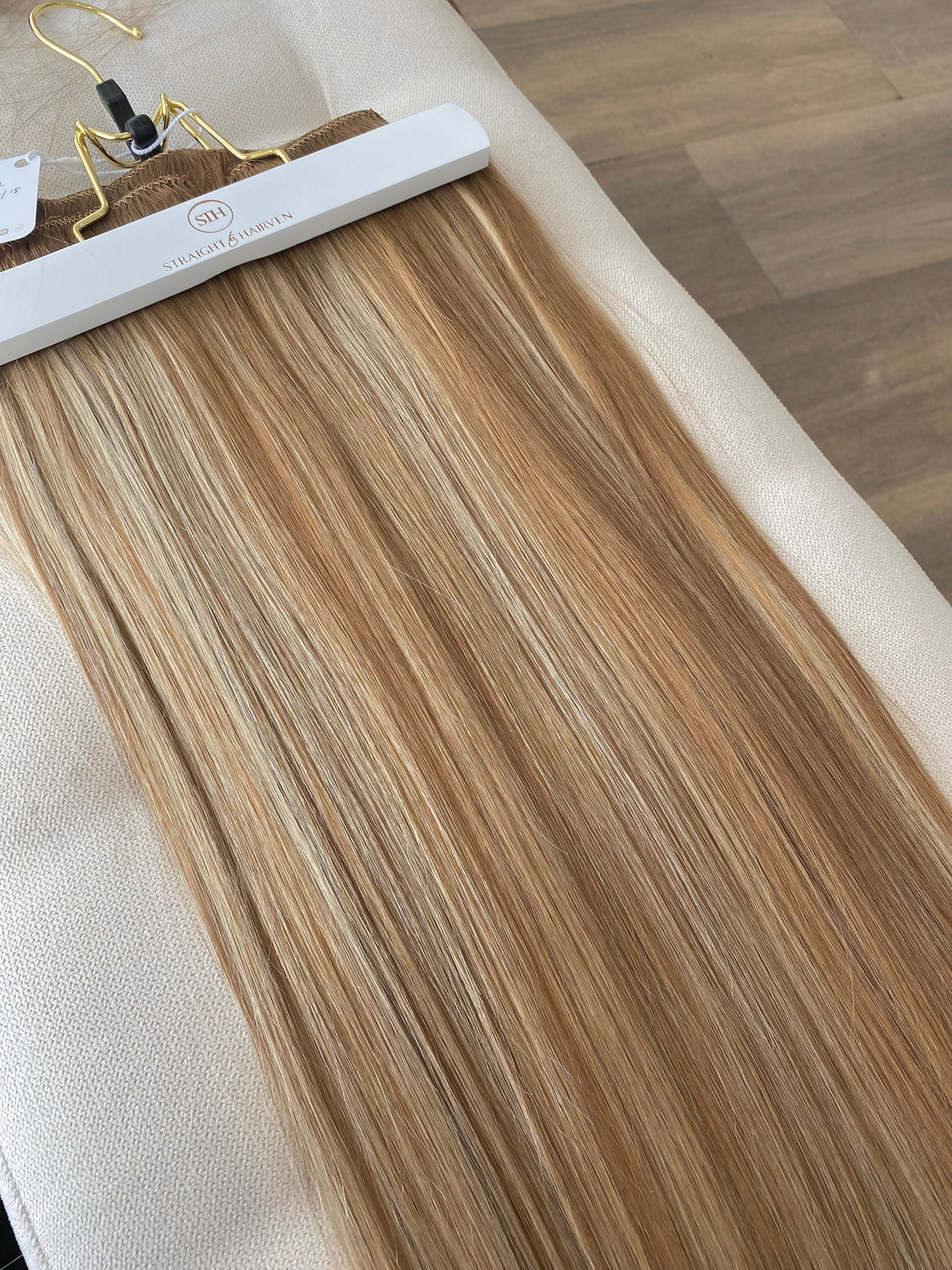 Halo Hair Extension 20" | Butterscotch Blonde