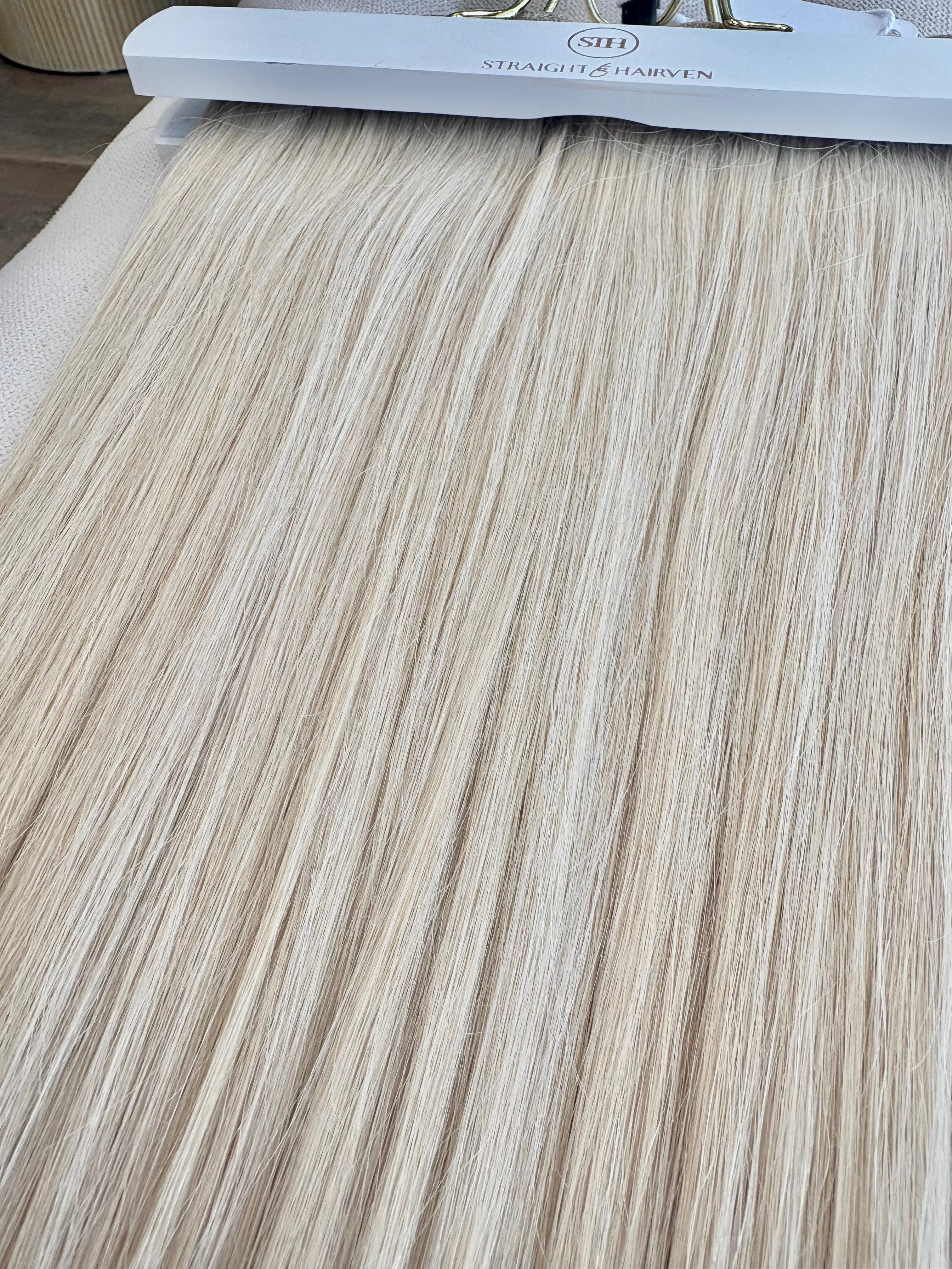Clip-in Hair Extension 20" | Iced Vanilla Blonde
