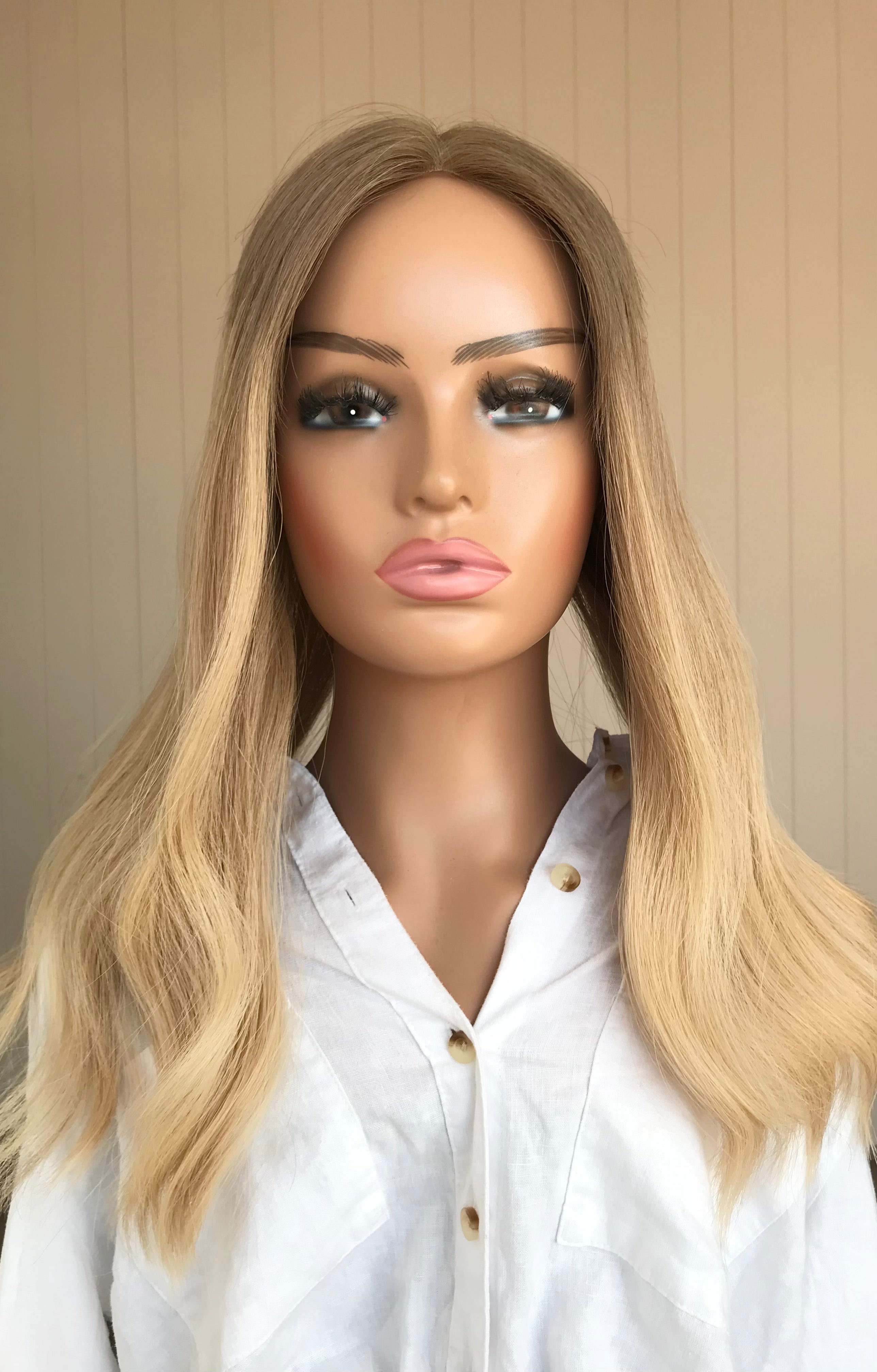 Blake Closed Lace Low Density Topper with a 8 x 8 cap