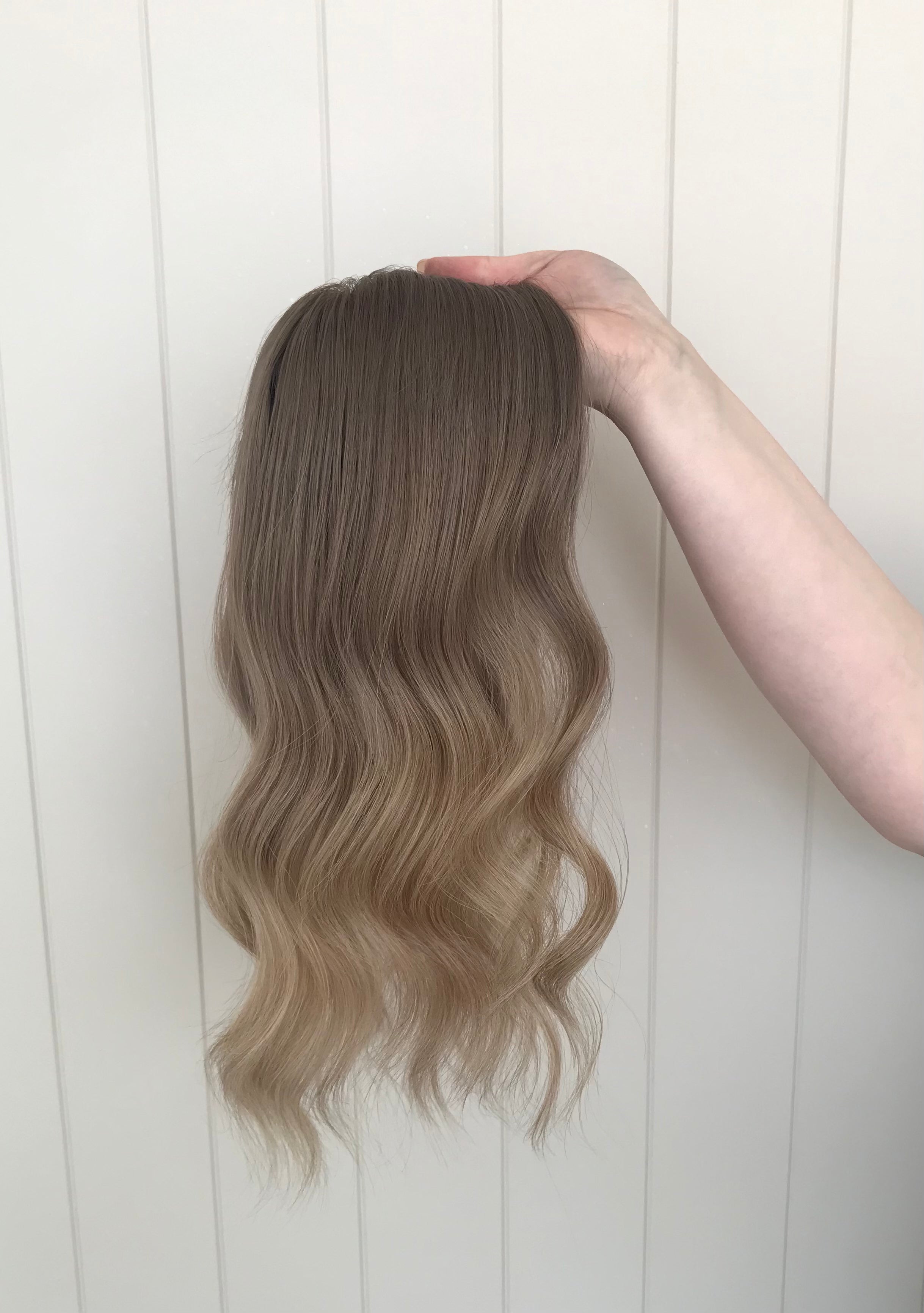 Lola Petite Closed Lace Topper