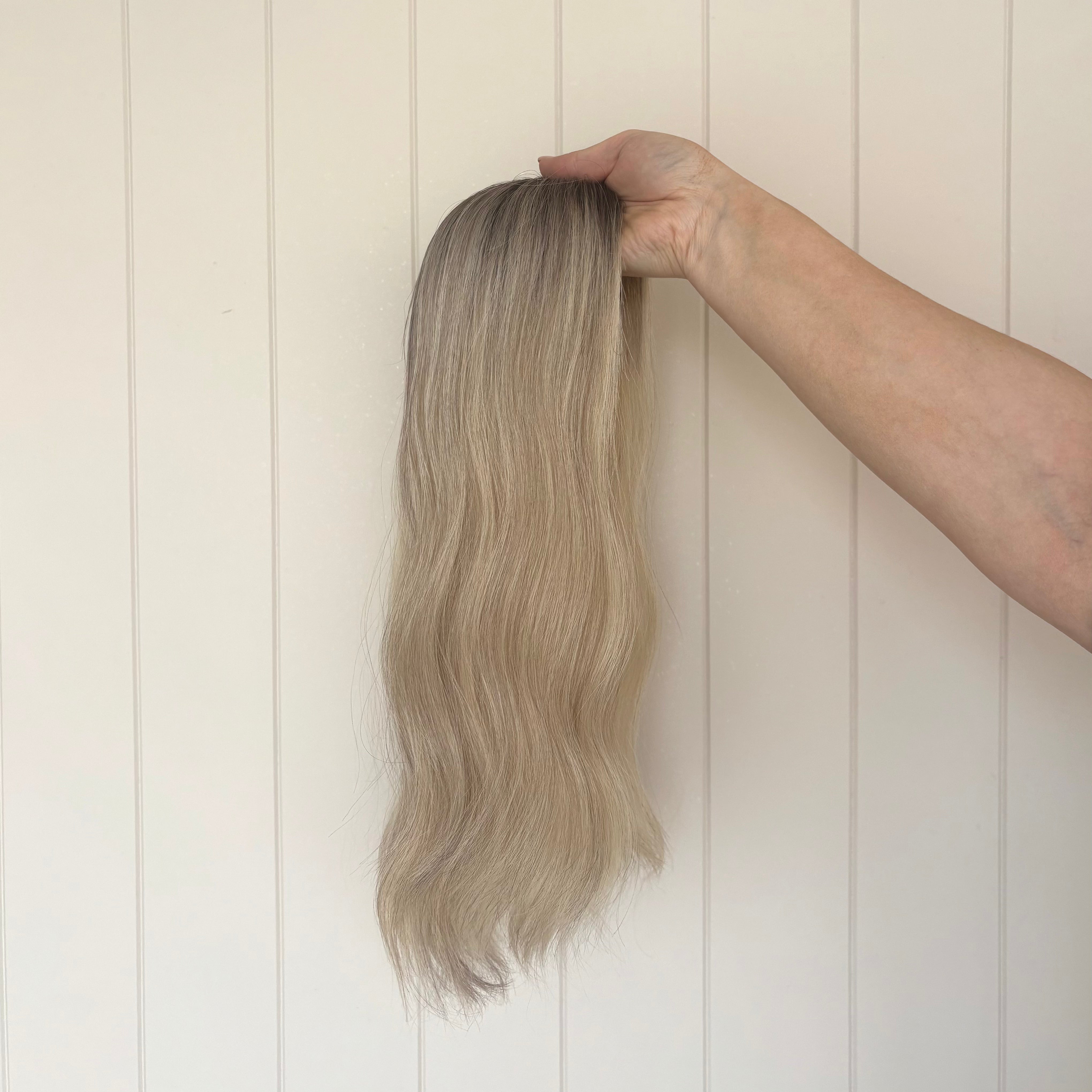 Quinn Petite Closed Lace Topper