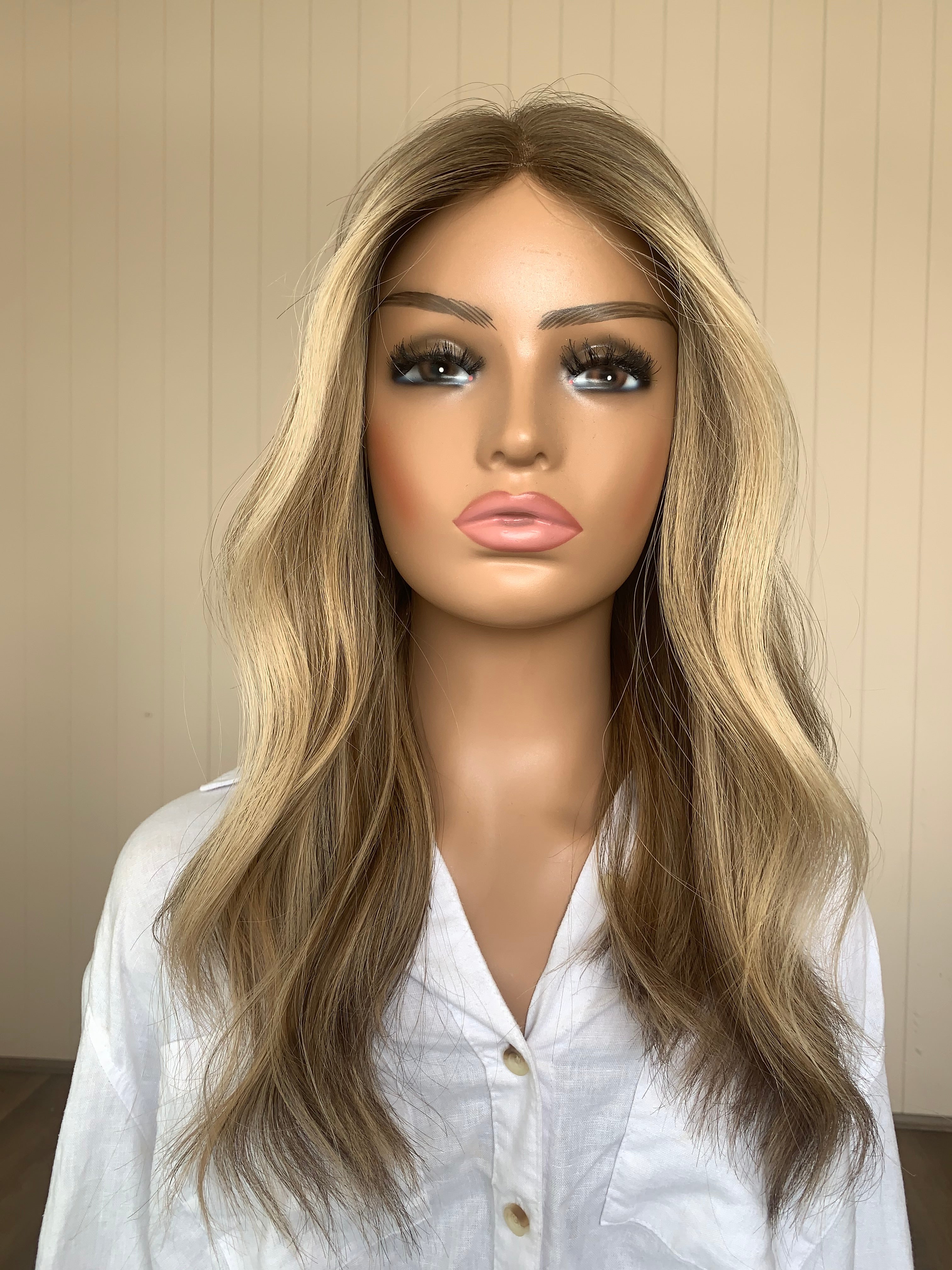 Frankie Closed Lace Low Density Topper with a 8 x 8 cap