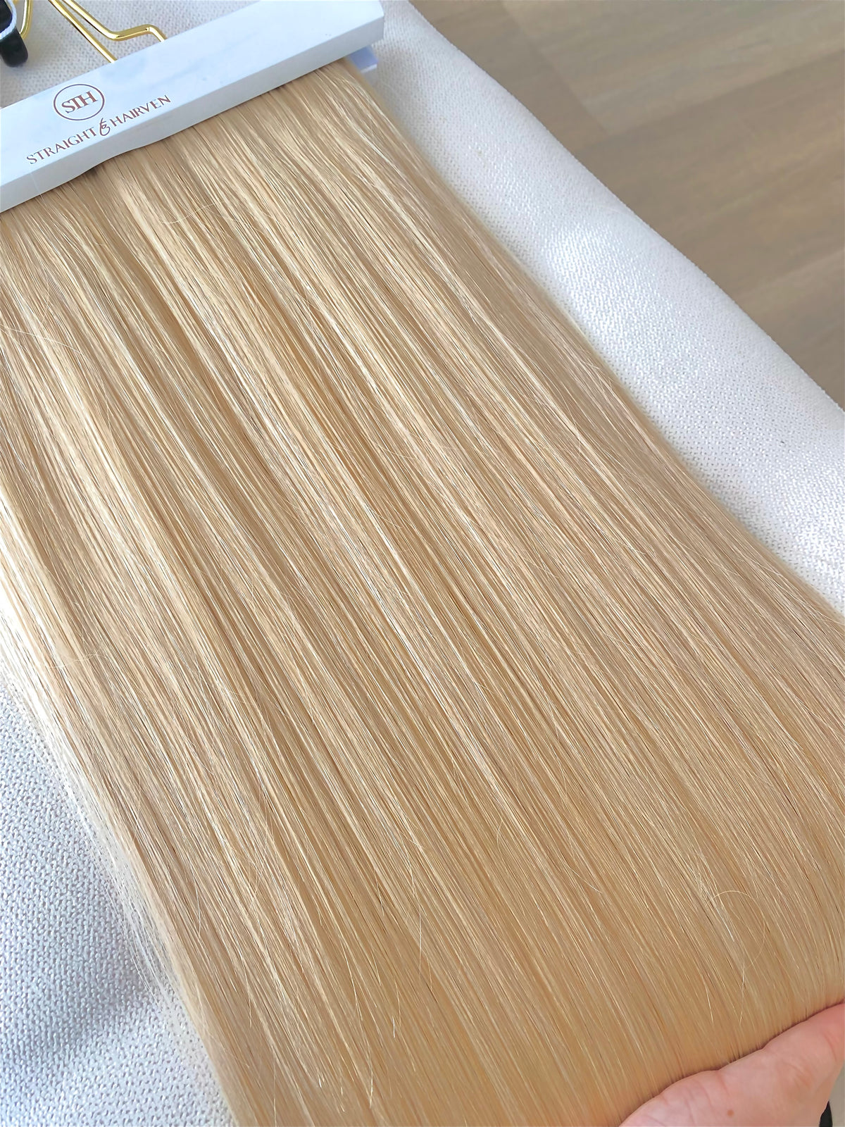 Clip-in Hair Extension 20" | Vanilla Toffee Blonde